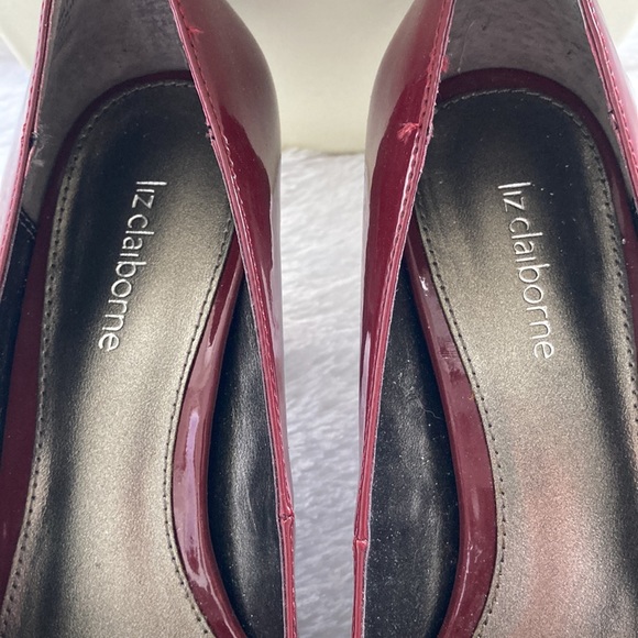 Liz Claiborne NEW IN BOX Vintage Style Sylvia Claret Heels Sz 8 - Picture 3 of 9
